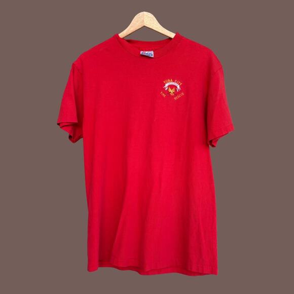 Hanes Beefy‑T T‑Shirt | Red Cotton | Size M | Vintage Fire Rescue - Picture 2 of 4